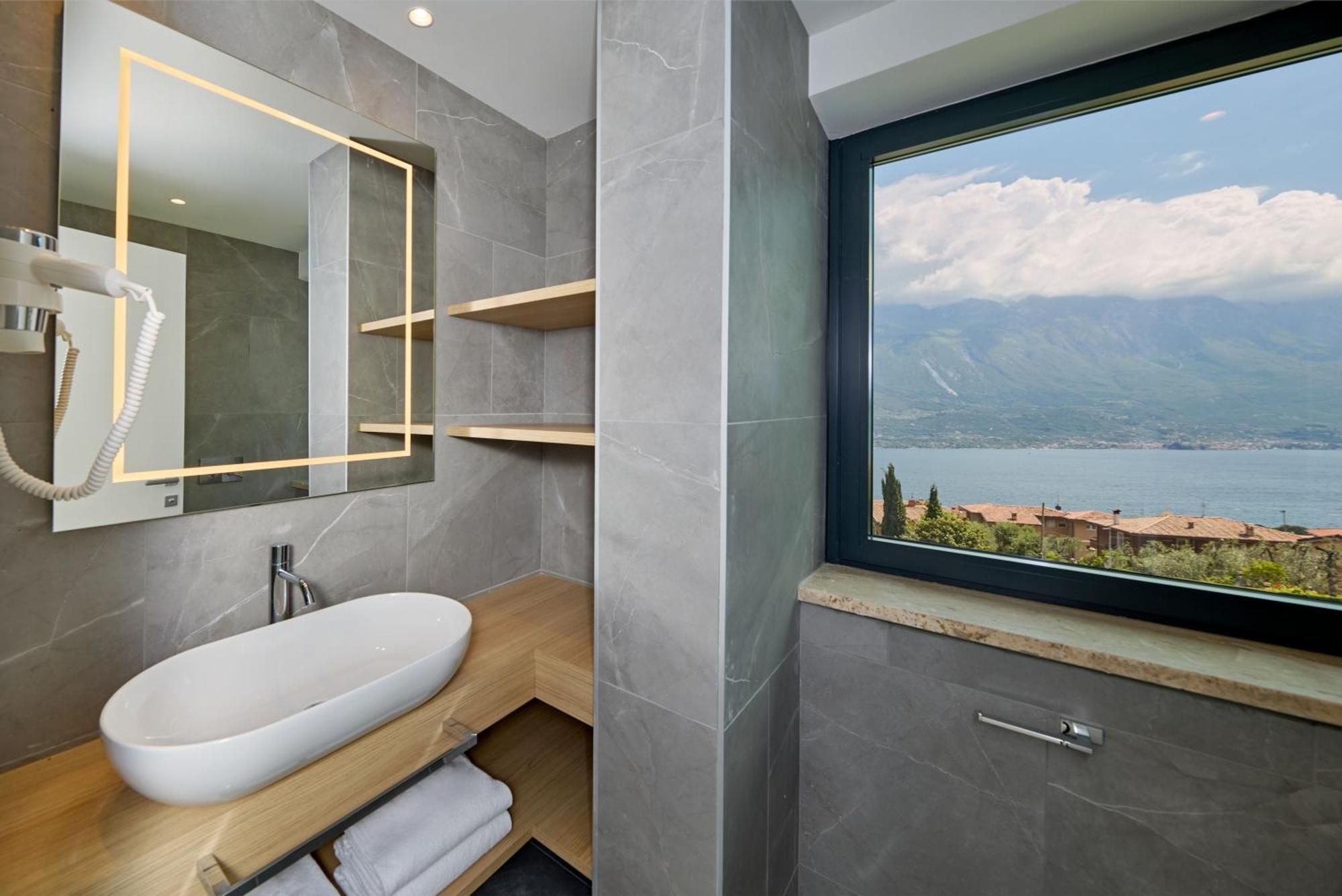Hotel Royal Village Limone sul Garda Pokój zdjęcie